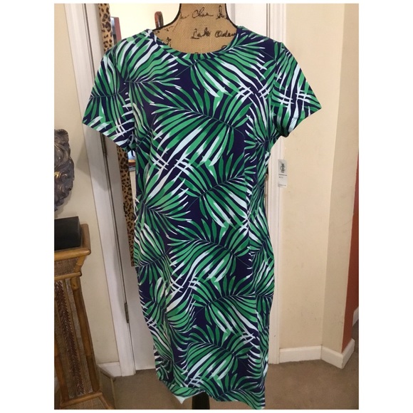 Old Navy Dresses & Skirts - Navy and Green Palm Shift Dress